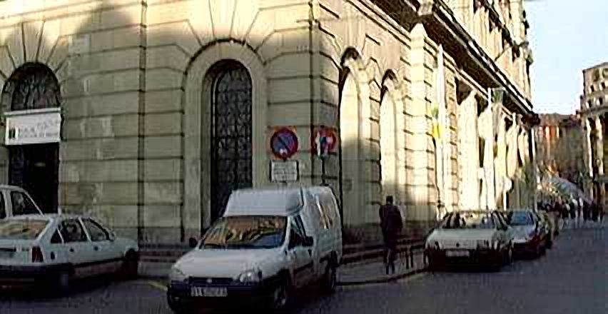 Estación de Abando: trasera