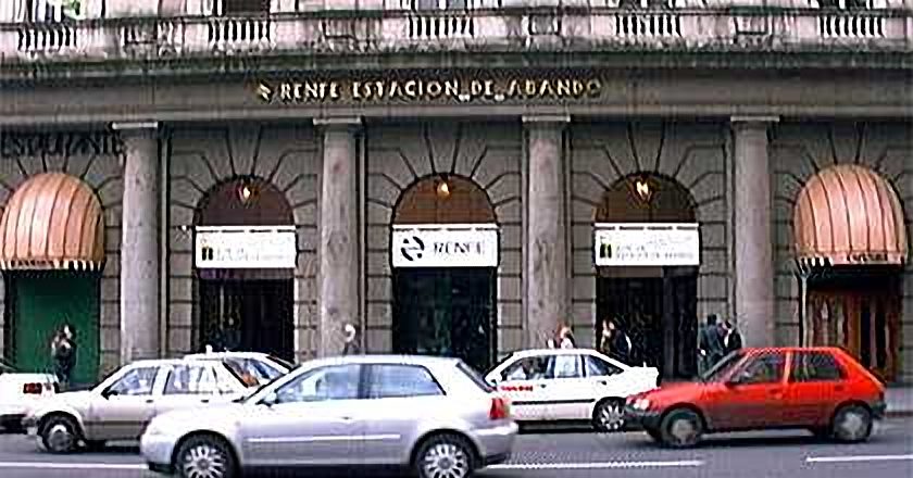 Abando: Fachada de Estación