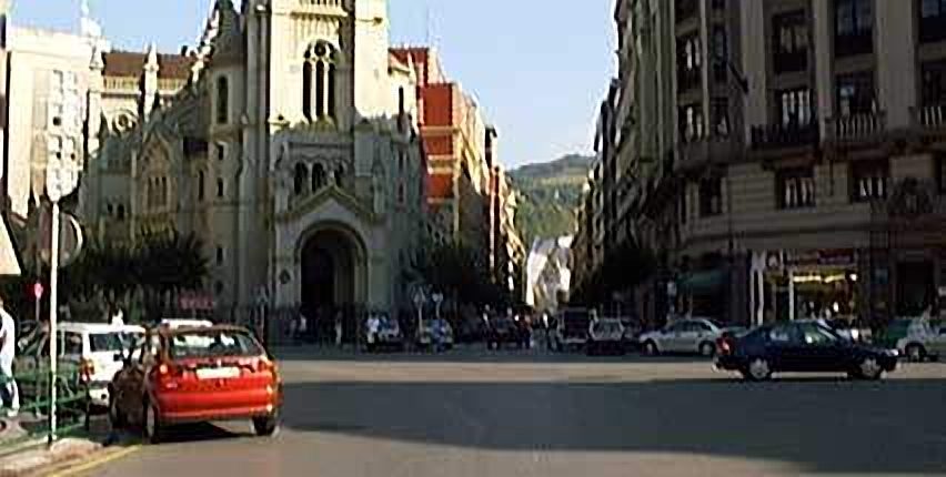 Iparraguirre a S. José cruce Colón