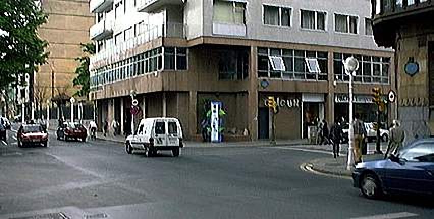 Alameda Mazarredo a Albia cruce C.Echeva.